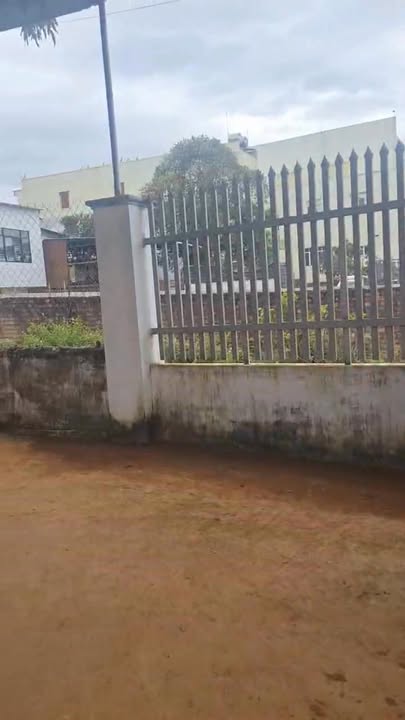 Nhà lô góc 297m² tại Ia Grai - Giá chỉ 2.15 tỷ - Dọn vào ở ngay!