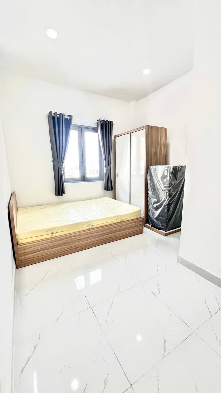 Phòng cho thuê CHDV tại Nguyễn Thượng Hiền, Bình Thạnh 6,5 triệu - Ban công lớn, đầy đủ tiện nghi!