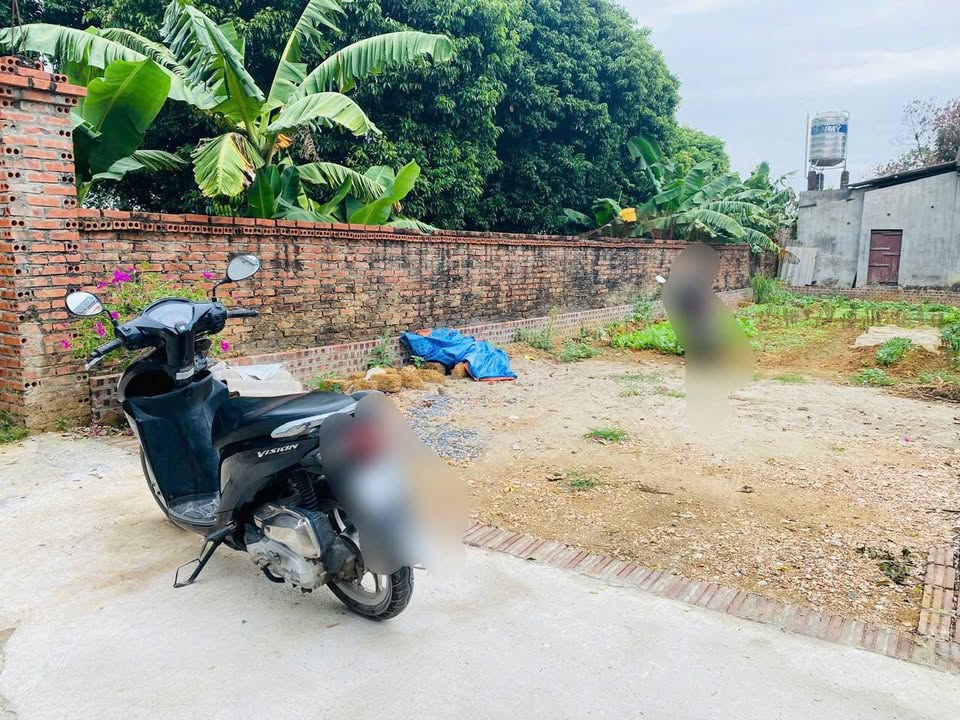 Đất nền Hạ Bằng, Thạch Thất 100m² - Sổ đỏ chính chủ, giá tốt thương lượng!