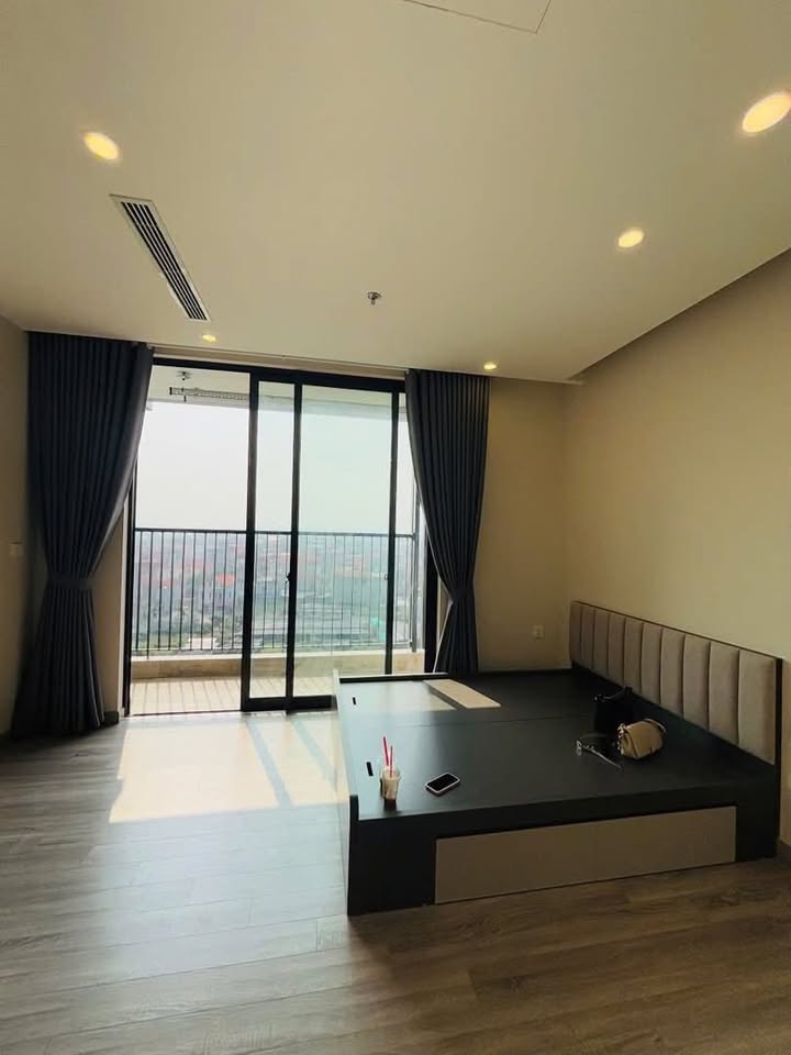 Căn Studio Skyforets Phụng Công 5 triệu - Giá thuê siêu rẻ, tầm view thoáng đãng!