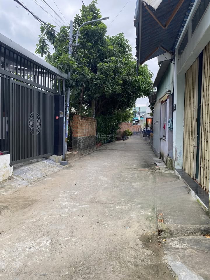 Đất nền Hòa Minh, Đà Nẵng 90m² giá chỉ 2.65 tỷ - Bán gấp cần tiền!