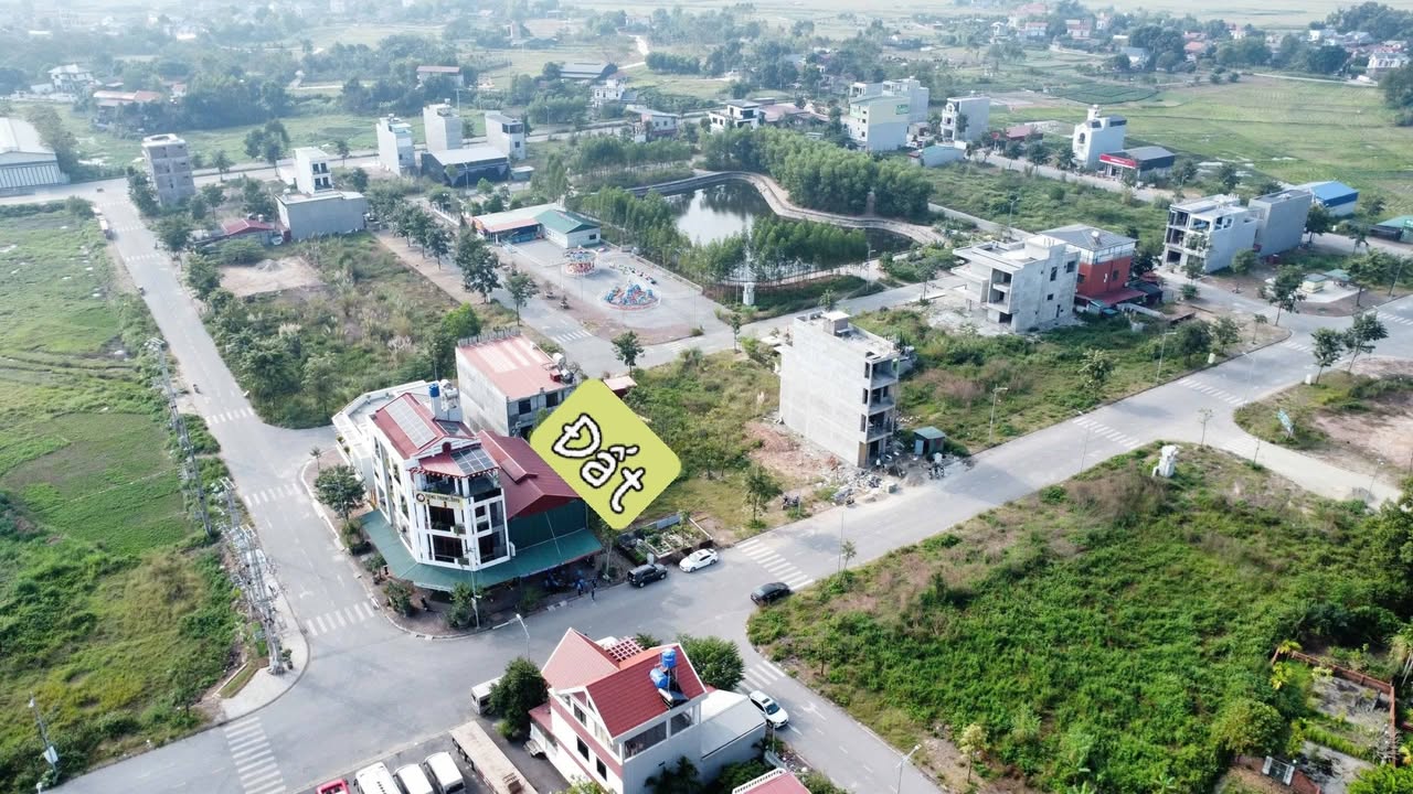 Đất nền Nhã Nam 85m² giá chỉ 2 tỷ - Vị trí đắc địa ngay trung tâm!