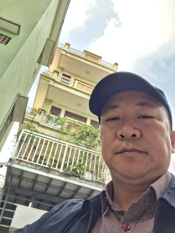 Đất mặt phố Đội Cấn, Ba Đình 50m² giá thương lượng - Lô góc hiếm có!