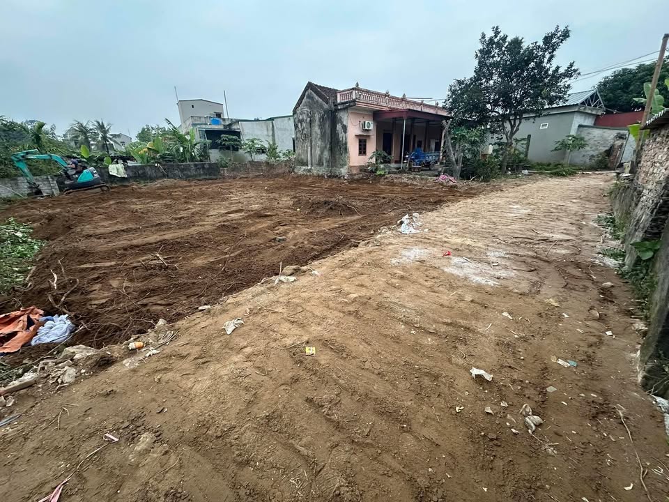 Đất nền Hưng Lộc, Hậu Lộc 100m² - Vị trí thuận lợi, giá thỏa thuận!