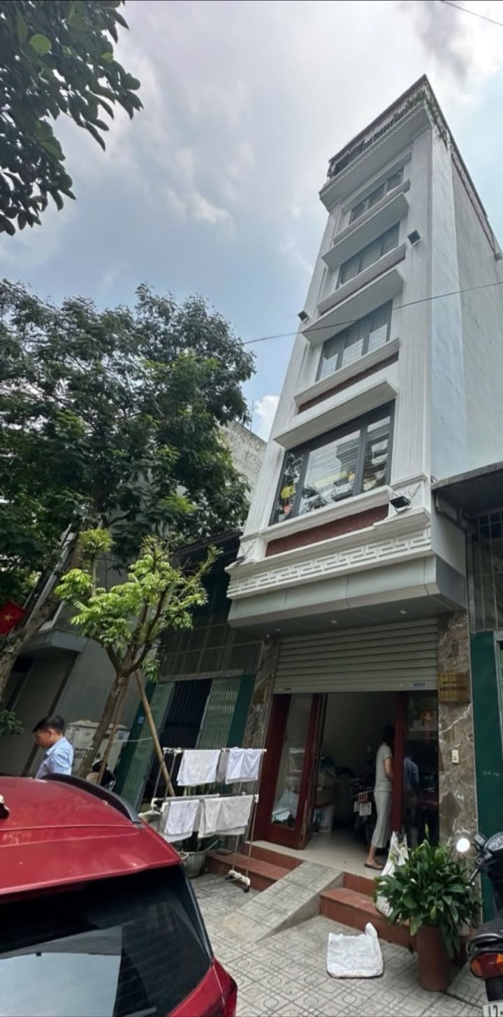 Nhà dân xây tại Kiến Hưng, Hà Đông 50m² giá thỏa thuận - Chất lượng vượt trội, nội thất gỗ hương!