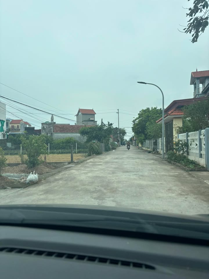 Đất nền Xóm Ao Hay, Yên Trị 350m² giá 1 tỷ - Đầu tư sinh lời ngay!