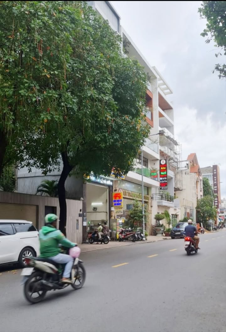 Nhà mặt tiền Tân Thành, Tân Phú 165m² giá 12 tỷ - Đầu tư sinh lời ngay!