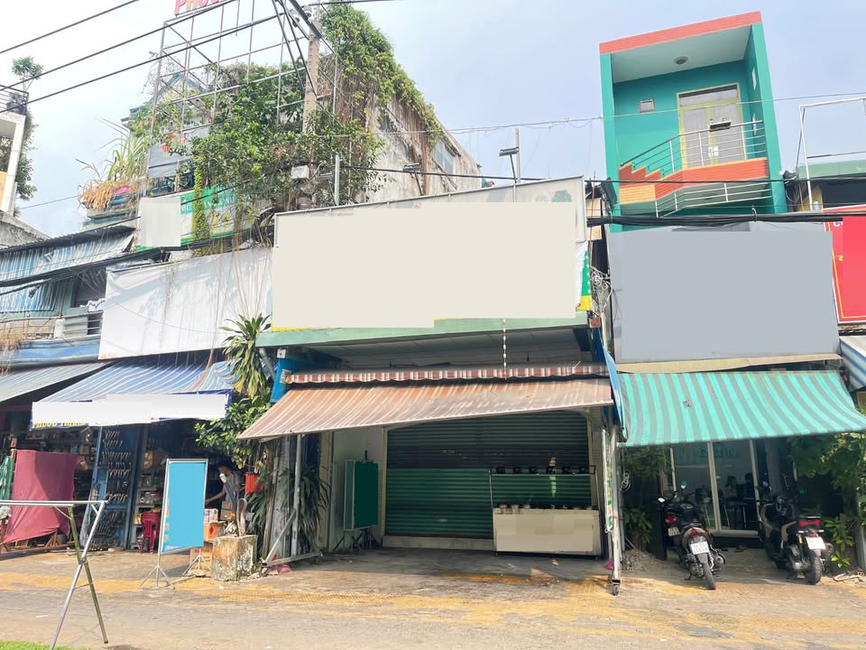 Nhà mặt tiền đường Đồng Đen, Quận Tân Bình 75m² - Kinh doanh sầm uất ngay trung tâm!