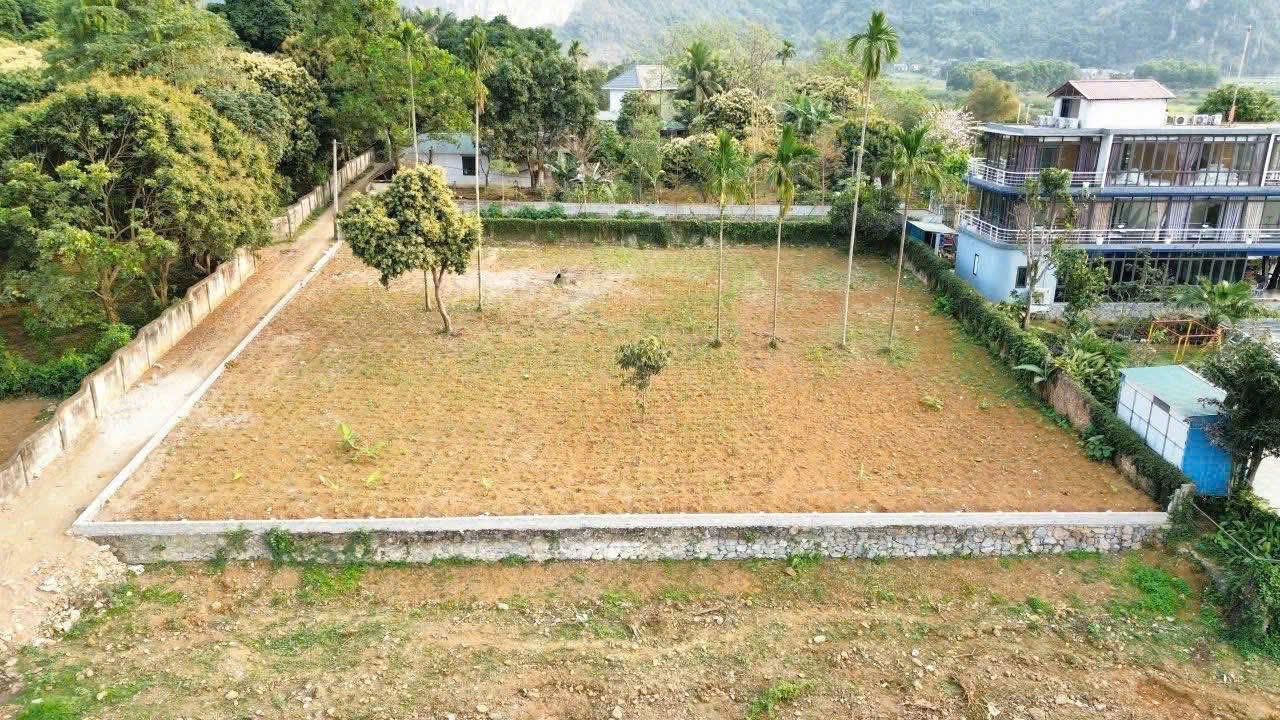 Đất nền Nhuận Trạch 1300m² giá thỏa thuận - View hồ Đồng Chanh tuyệt đẹp!