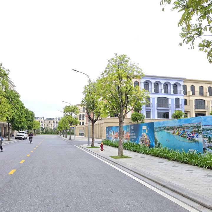 Căn hộ Chà Là 5 Văn Giang 70m² giá 10.9 tỷ - Đầu tư tiềm năng tuyệt vời!