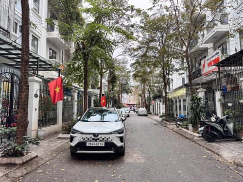 Biệt thự liền kề Đại Kim 68m² giá 24.5 tỷ - Mặt tiền rộng, ô tô dừng đỗ thoải mái!