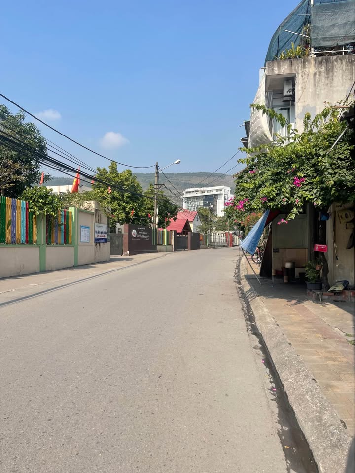 Đất Cẩm Bình 51.8m² giá 700 triệu - Gần trường, gần chợ, vị trí trung tâm!