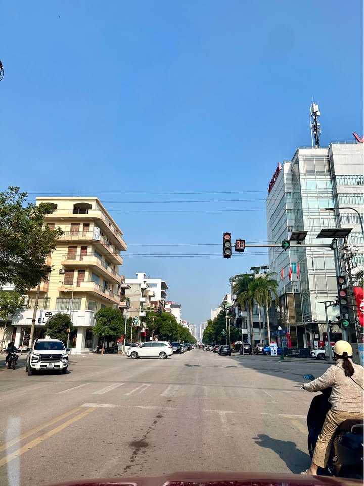 FrontHouse đường Minh Khai Bắc Giang 153m² - Thiết kế hiện đại, kinh doanh đỉnh cao!