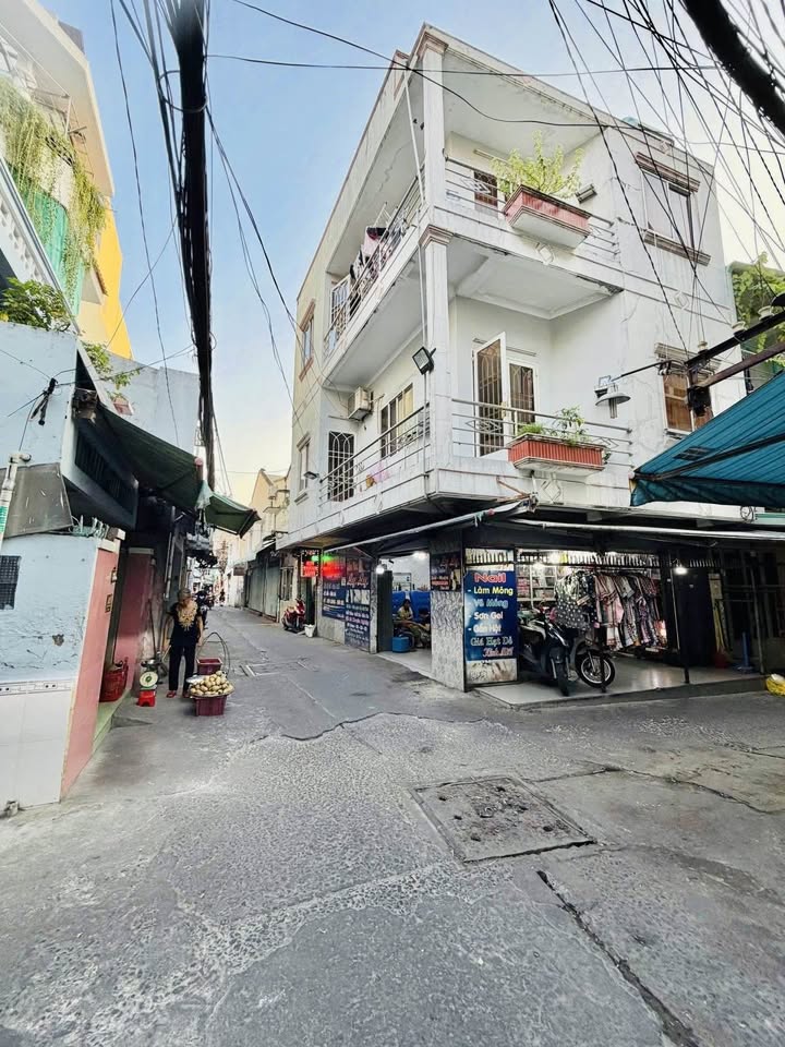 Lô góc kinh doanh Hậu Giang Quận 6 45m² giá 7.28 tỷ - Đầu tư sinh lời ngay!