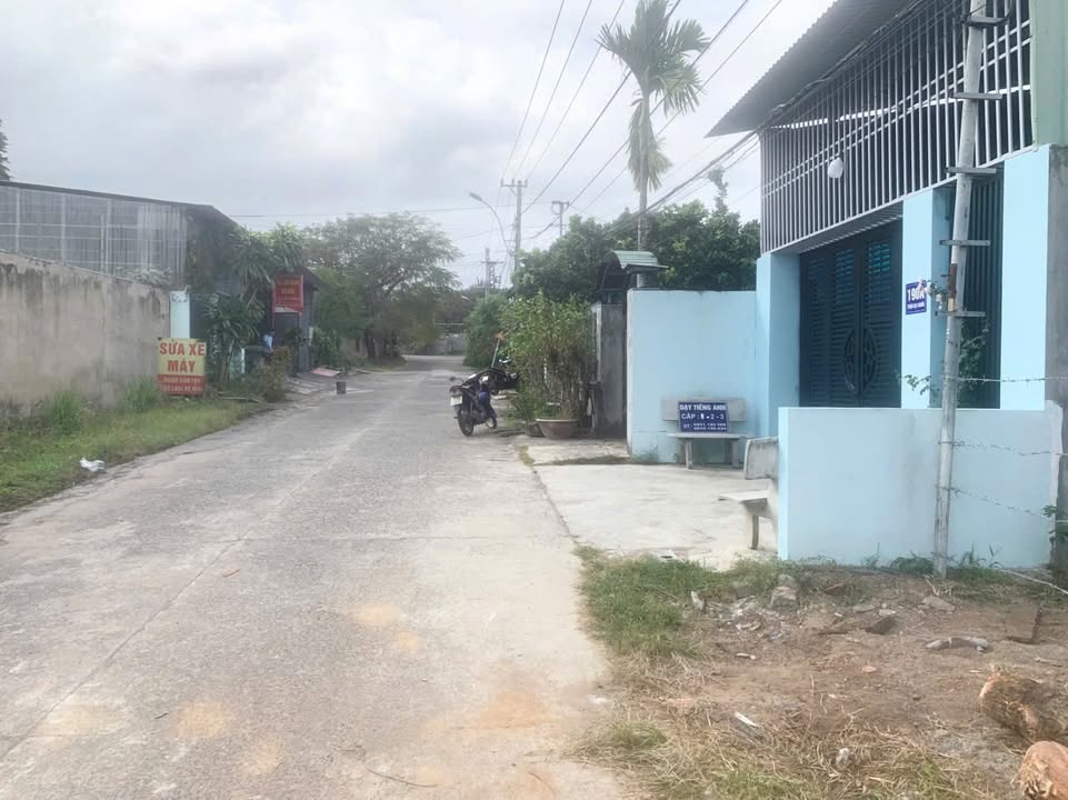 Đất nền đường Trần Đại Nghĩa, phường Nguyễn Trãi, TP. Kon Tum 100m² giá 900 triệu - Mặt tiền đẹp, vị trí đắc địa!