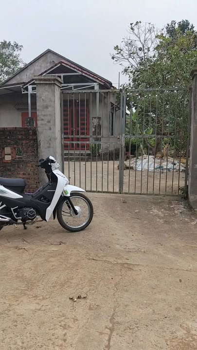 Đất vườn Đoàn Kết, Yên Thủy 1600m² giá 1 tỷ - Đường bê tông rộng rãi!