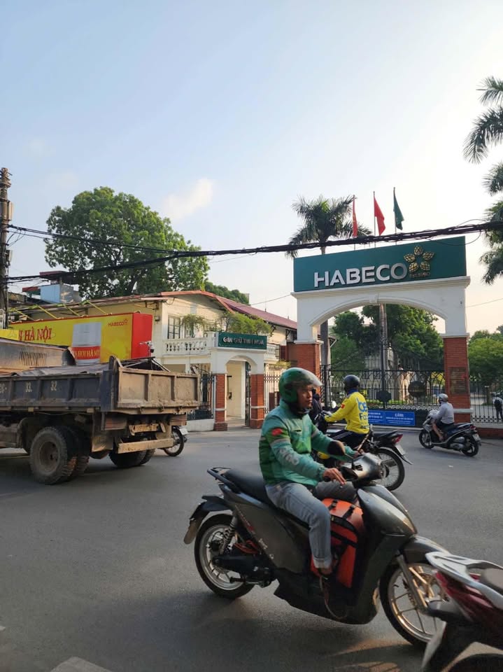 Nhà riêng Hoàng Hoa Thám, Ba Đình 30m² giá 4.8 tỷ - Cơ hội hiếm có!