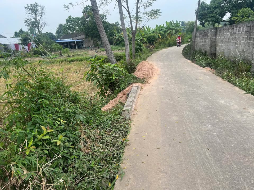 Đất Tân Cương Thái Nguyên 2151m² giá 2 tỷ - Đường rộng ô tô vào tận nhà!