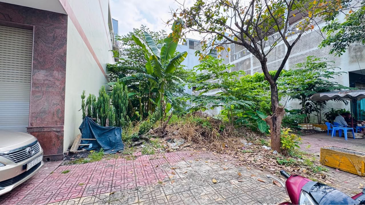 Bán đất mặt tiền Nguyễn Minh Đường, TP Mỹ Tho, 240m² giá 14.5 tỷ - Cơ hội đầu tư hiếm có!