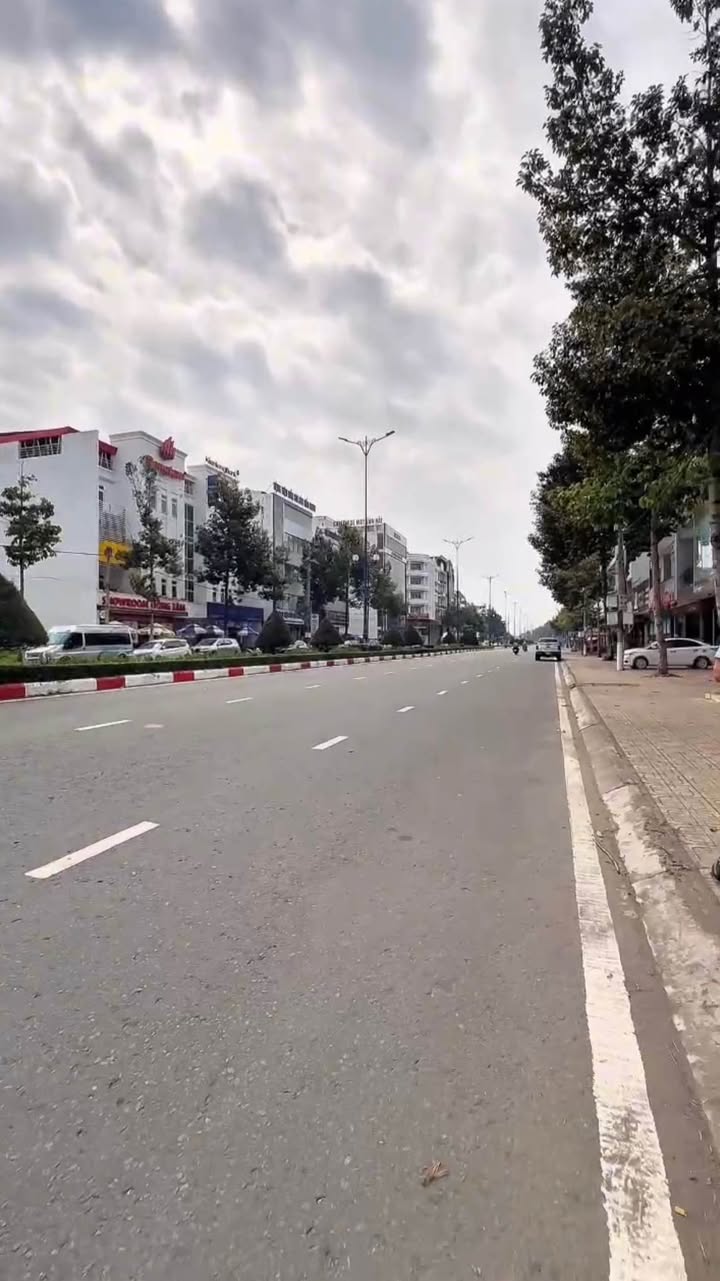 Lô đất mặt tiền đường Hùng Vương, TP. Mỹ Tho, 120m² - Giá tốt nhất thị trường!