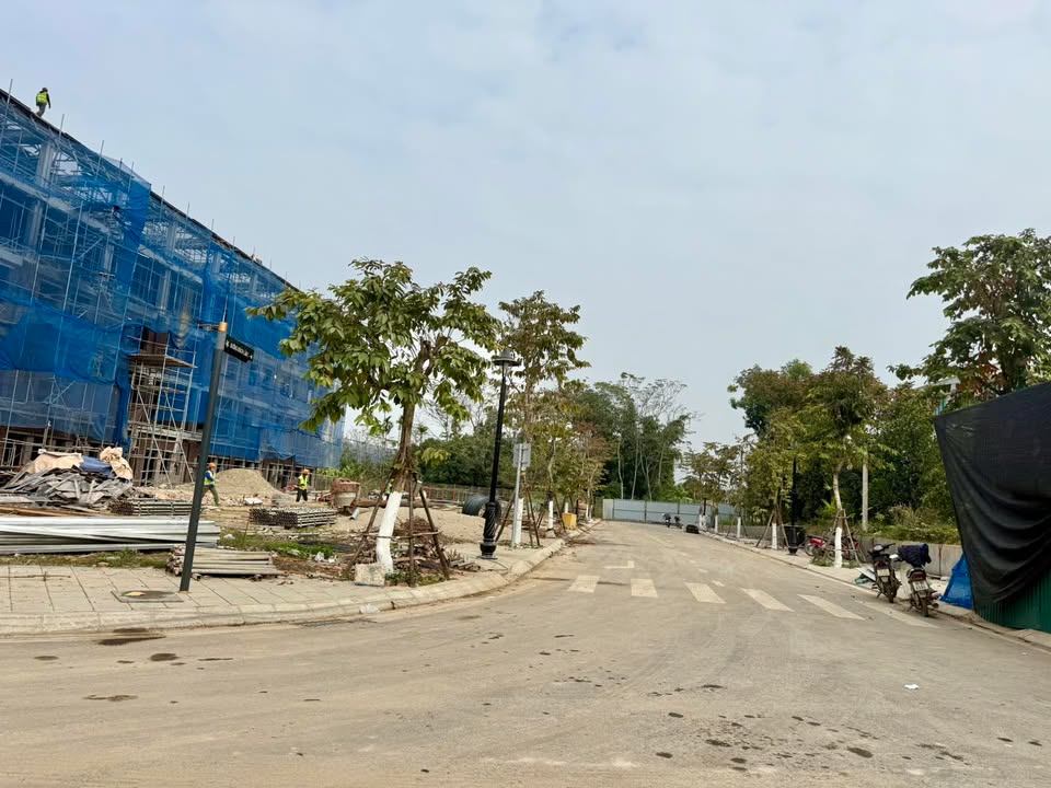 Đất nền Yên Bái River Side 100m² giá 2.5 tỷ - Vị trí đắc địa gần trường Hoàng Quốc Việt!