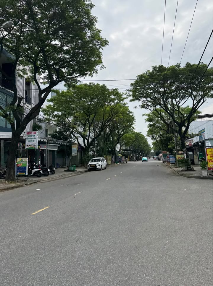 Nhà góc 2 mặt thoáng Lê Văn Hiến 58m² giá 3 tỷ - Dòng tiền ổn định ngay!