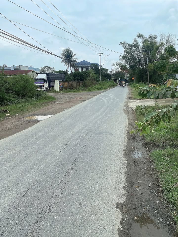 Đất nền trục đường DH1, Điện Bàn 75m² giá 1.8 tỷ - Cơ hội đầu tư hấp dẫn!