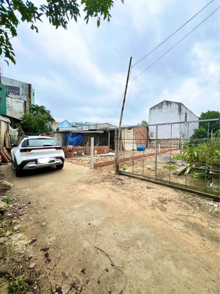 Đất nền tại hẻm 320 Lê Lợi, Quảng Ngãi 102m² chỉ 1.1 tỷ - Đầu tư sinh lời ngay!