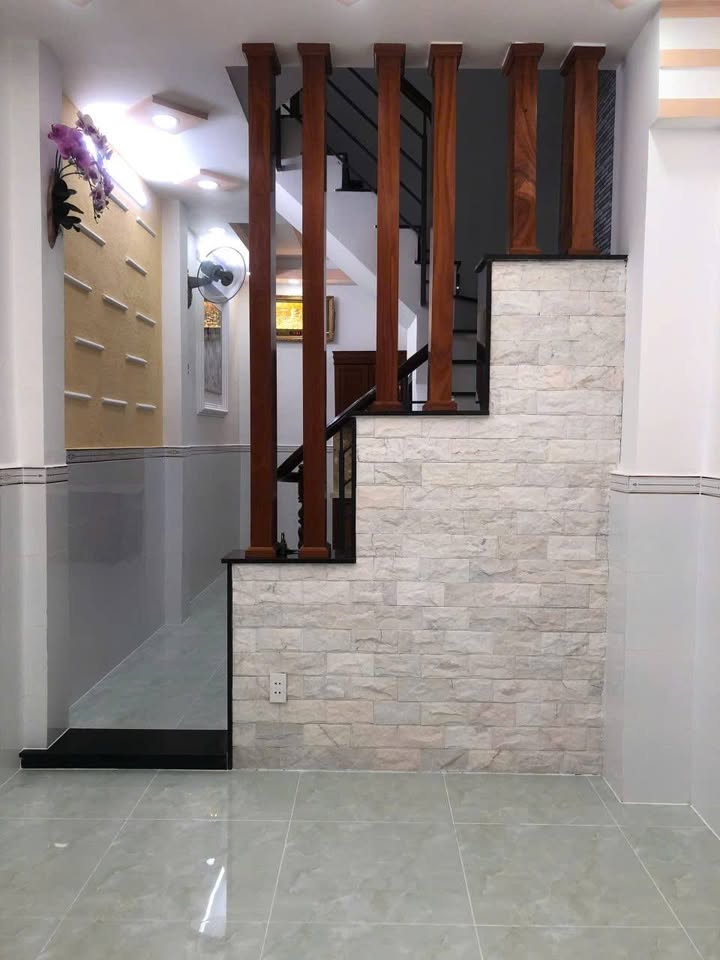 Nhà 1/ đường Vành Đai, quận 6 - 30m² giá 6.7 tỷ - Chính chủ bán gấp!