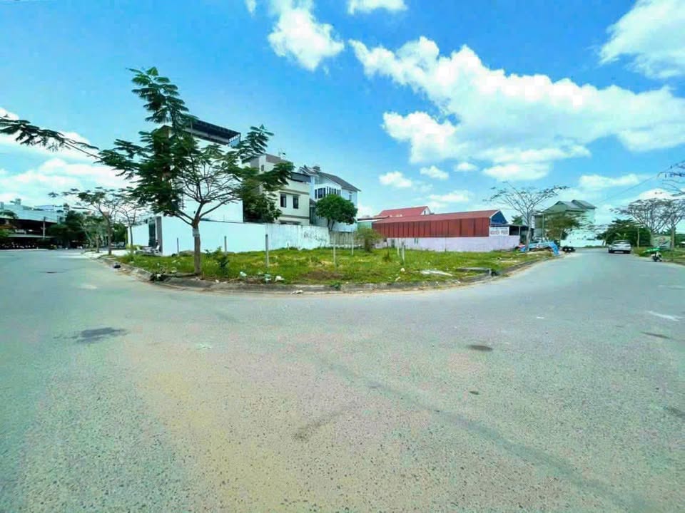 Đất nền biệt thự góc đường số 5-10 KDC Miền Nam, Cần Thơ 295m² - Vị trí đắc địa gần công viên!