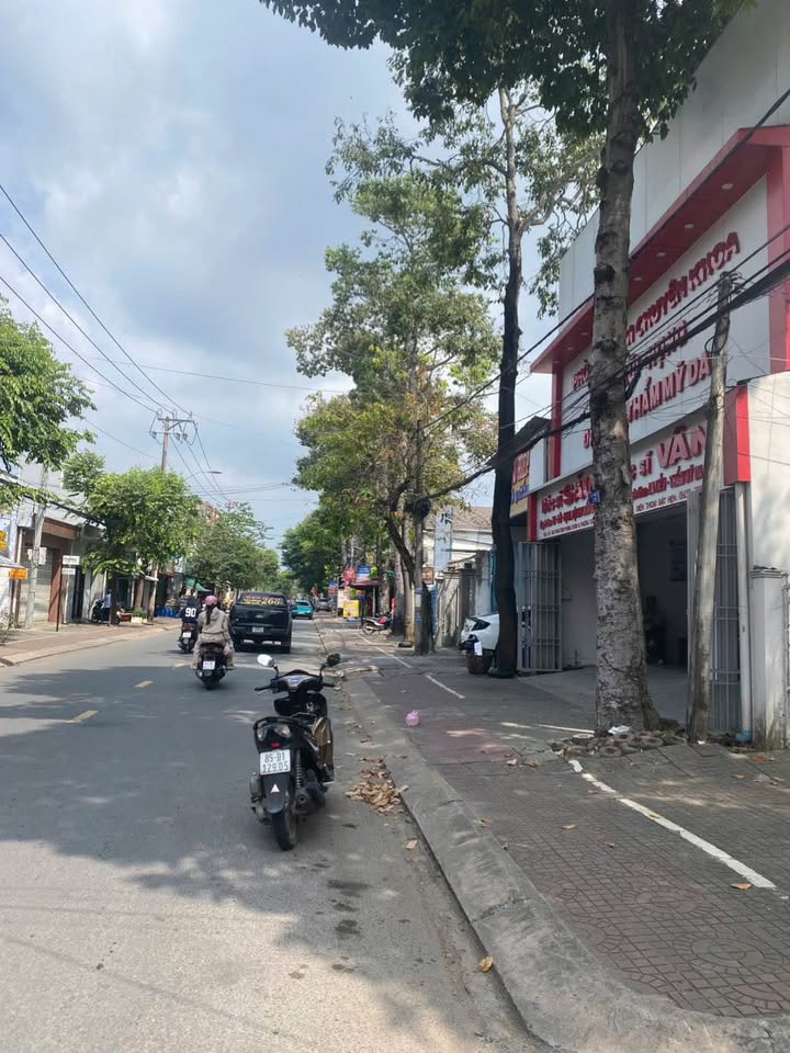 FrontHouse mặt tiền Phan Đình Phùng, Ninh Kiều, 135m² giá 5 tỷ - Thổ cư 100% không tranh chấp!