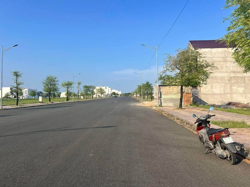 Đất nền mặt tiền Tuyến 17, KĐT Happy Home Cà Mau 240m² giá 3.6 tỷ - Cơ hội đầu tư lý tưởng!