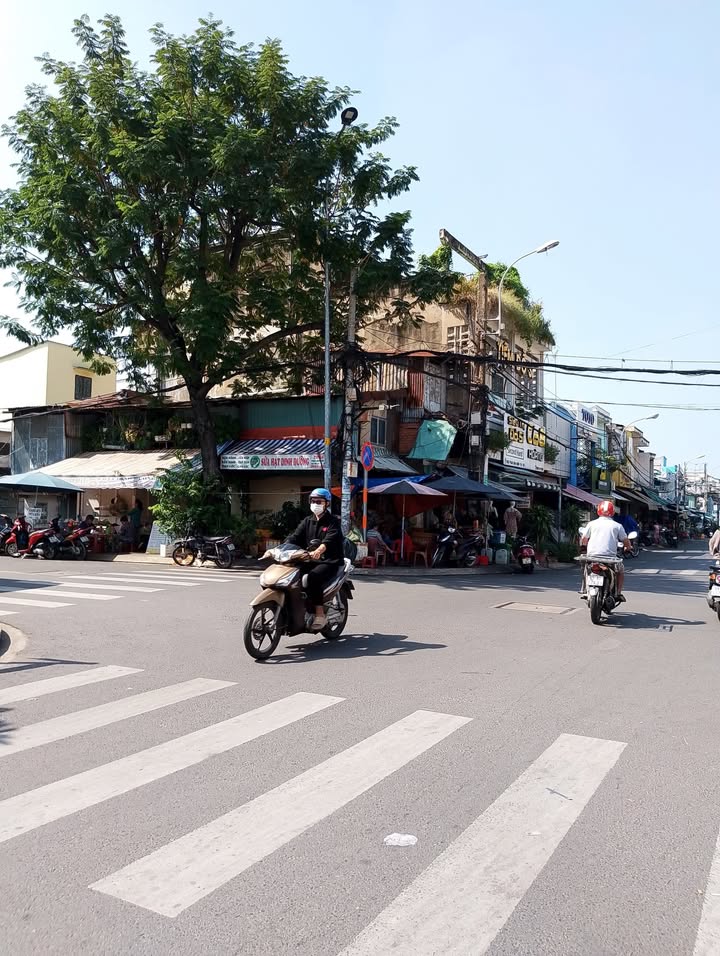 Nhà mặt tiền Phan Văn Khỏe quận 6 88m² giá 18 tỷ - Đầu tư sinh lời ngay!