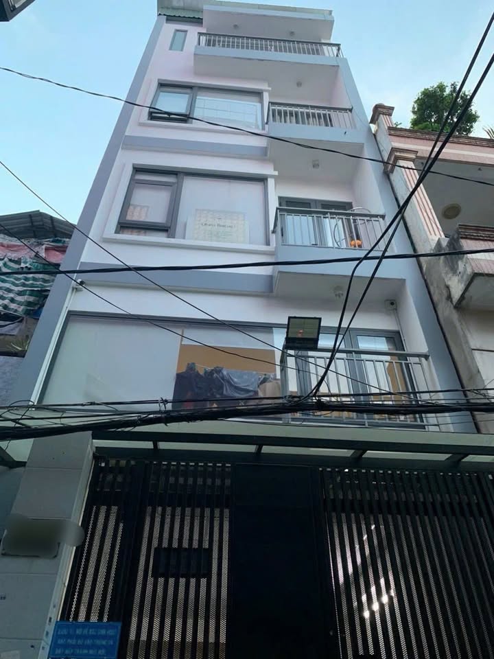 Căn hộ dịch vụ cao cấp Hậu Giang, Quận 6 - 83.7m², giá 10.2 tỷ - Đầu tư sinh lời ngay!