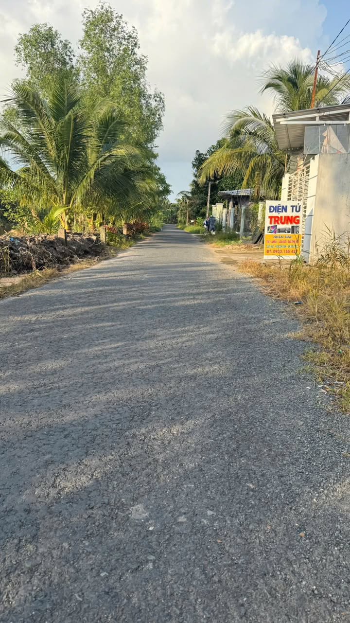 Nhà cấp 4 Tân Hạnh 150m² giá 1.1 tỷ - Chính chủ, thương lượng tốt!