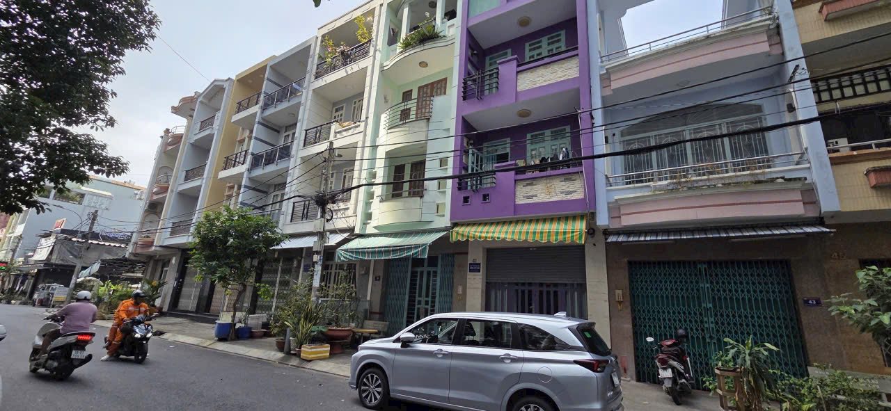 Mặt tiền kinh doanh Lý Chiêu Hoàng 68m² giá 11 tỷ - Cơ hội đầu tư hiếm có!