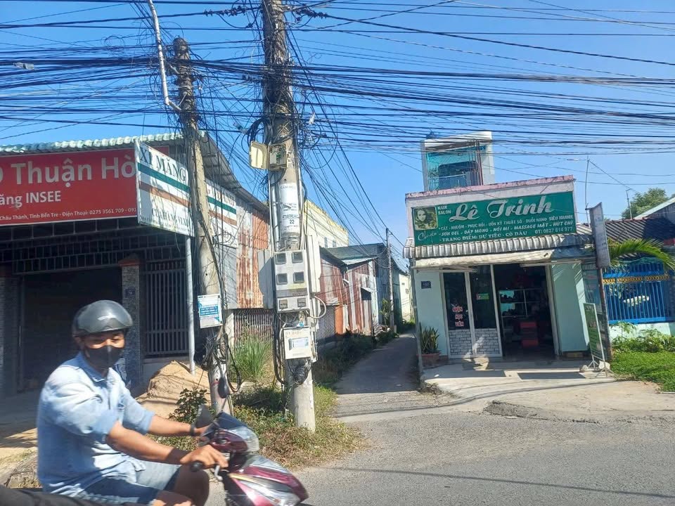 Đất nền Hữu Định Châu Thành 100m² giá 490 triệu - Hẻm xe hơi vào tận đất!