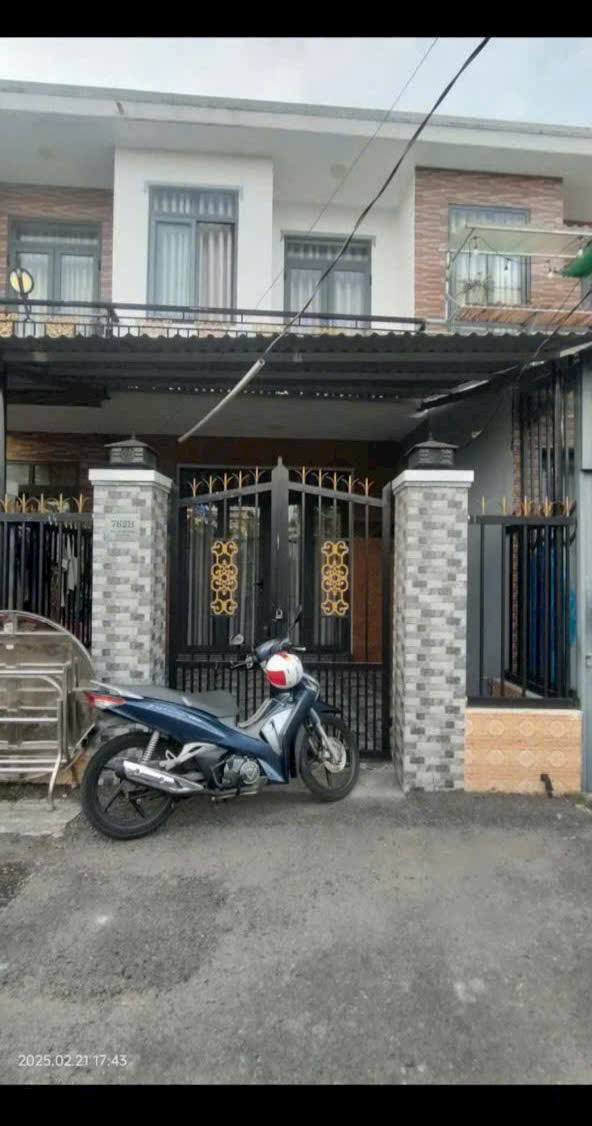 Nhà 1 trệt 1 lầu 111m² tại Phú Nhuận, Bến Tre - Giá chỉ 1.5 tỷ thương lượng!