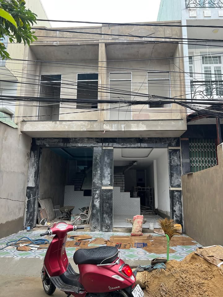 Nhà hẻm Tây Sơn Quy Nhơn 53m² giá 3.1 tỷ - Ô tô đậu cửa, sổ đỏ chính chủ!