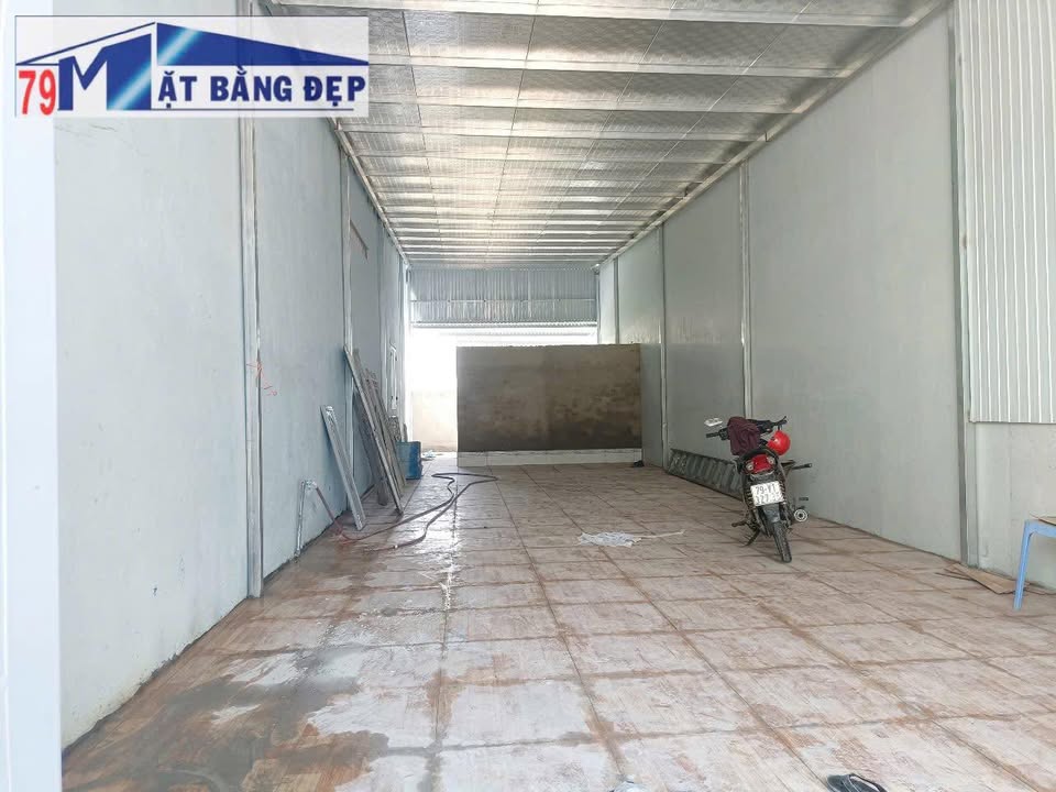 Mặt bằng cho thuê đường Mai Thị Dõng Nha Trang 110m² giá 6 triệu - Phù hợp kinh doanh và ở lại!