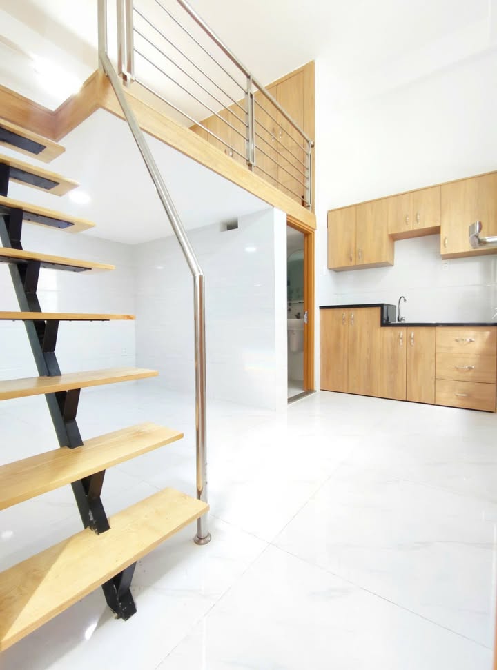 Phòng trọ cho thuê tại đường Sầm, Tân Bình - Giá thỏa thuận, gần sân bay Tân Sơn Nhất!