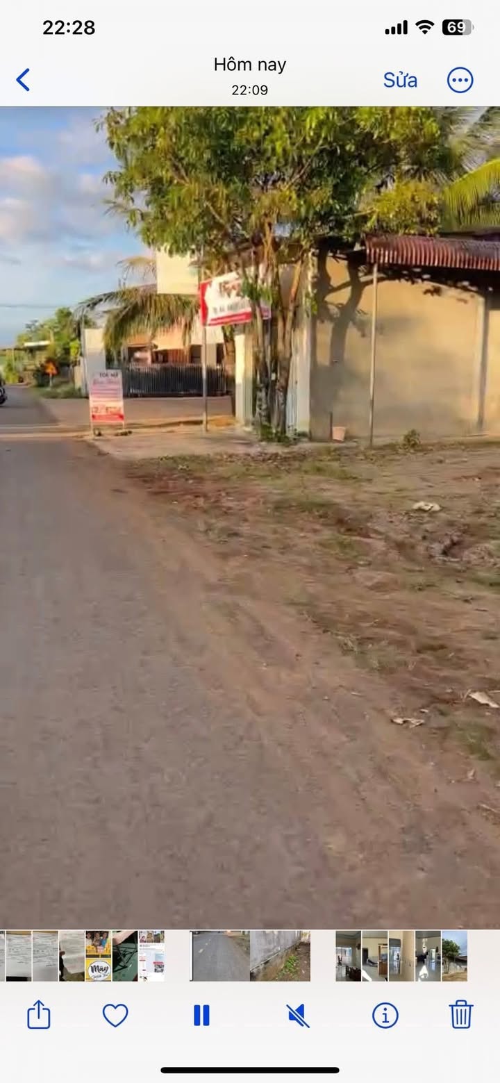 Nhà bán Cuôr Knia, Buôn Đôn 600m² giá 2 tỷ - Vị trí đắc địa cho kinh doanh!