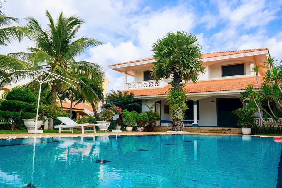 Biệt thự Domaine Mũi Né 1020m² giá 20 tỷ - Giảm sâu, hồ bơi riêng sang trọng!