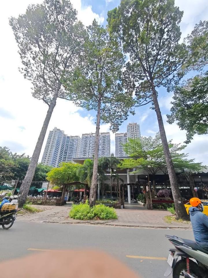 Bán gấp FrontHouse 2 mặt tiền Tô Hiến Thành Quận 10 - Diện tích 160m² giá 43 tỷ!