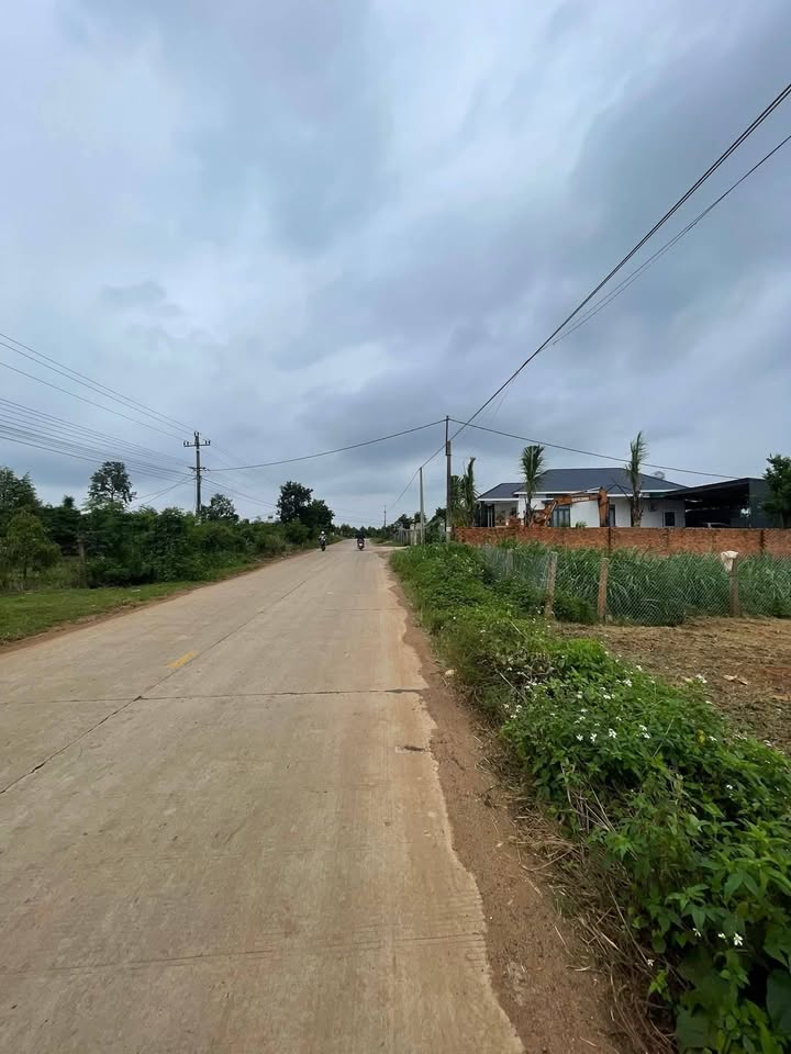 Đất nền Ea Phê 500m² giá 1.2 tỷ - Sổ hồng chính chủ, thuận tiện đầu tư!