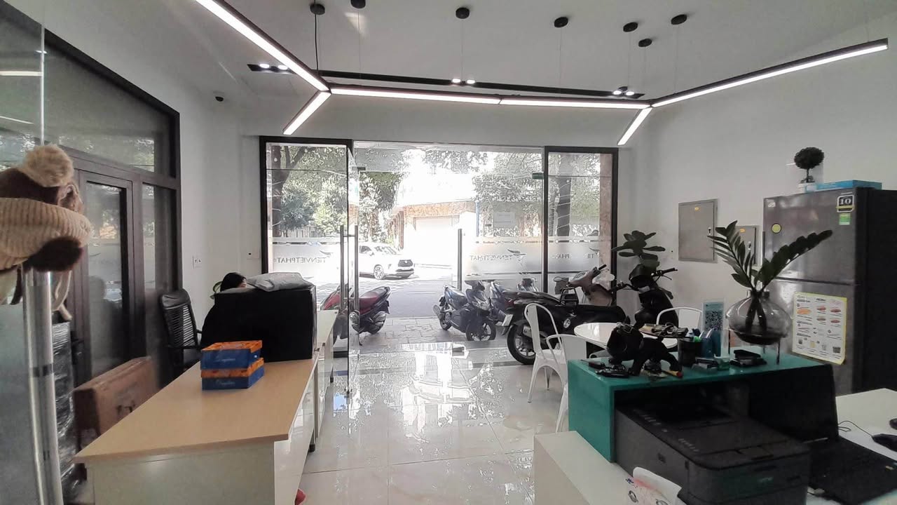 Nhà Hoàng Huy Thượng Lý Hồng Bàng 92m² giá 14.5 tỷ - Thiết kế hiện đại, lô góc thoáng