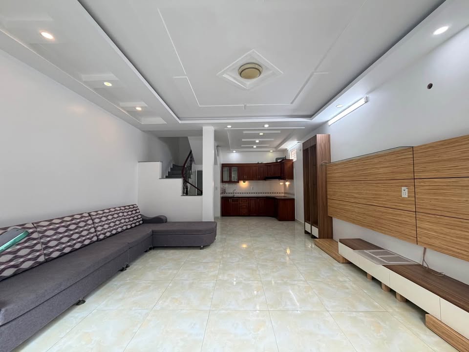 Nhà 3,5 tầng Đằng Hải 46m² giá 3,45 tỷ - Lô góc 2 mặt thoáng!