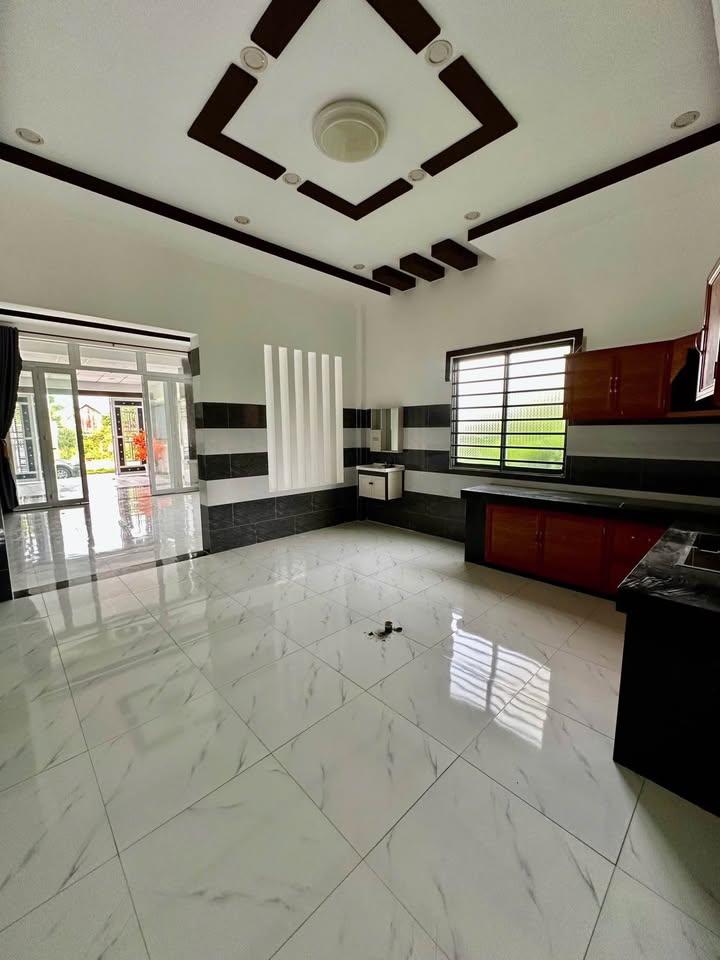 Nhà đẹp Hẻm 35 Trần Phú, Tây Ninh 122m² giá 1.25 tỷ - Sang nhượng gấp!