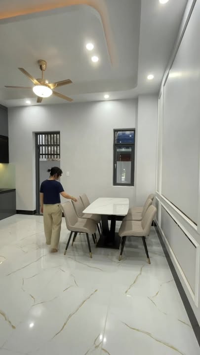 Nhà hoàn thiện Seaside House Rạch Giá 90m² giá 4.95 tỷ - Tiện nghi đầy đủ, vị trí đẹp!