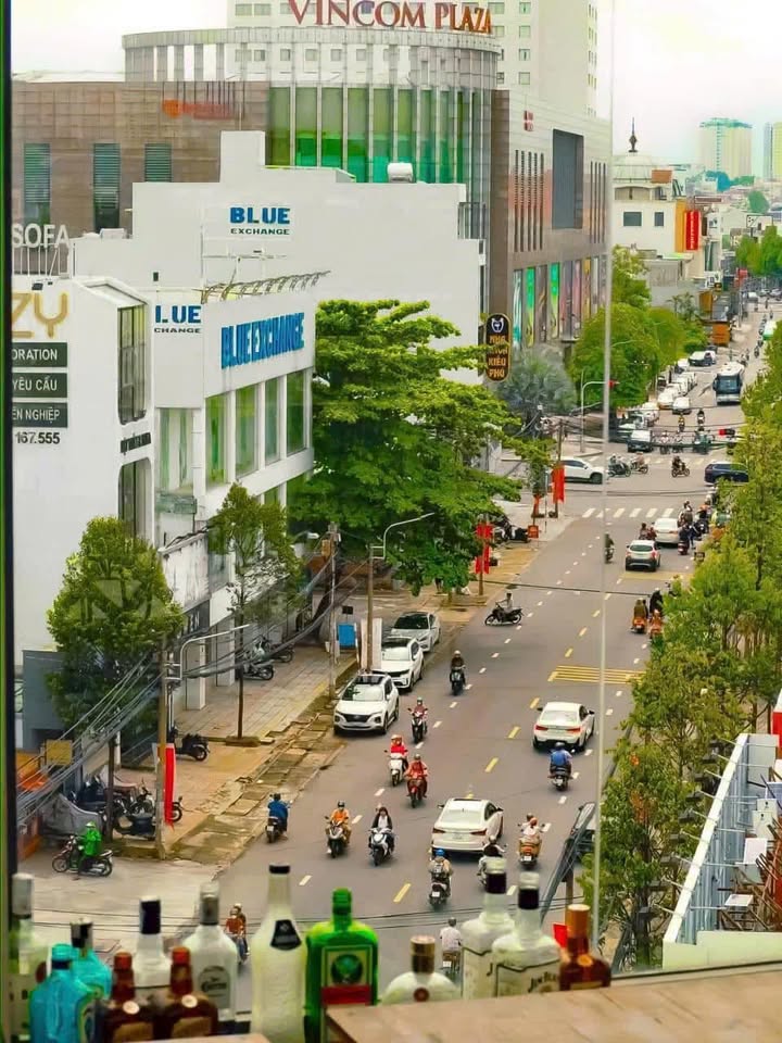 Nhà góc 2 mặt tiền đường Phạm Văn Thuận, Biên Hòa 84m² giá 25 triệu - Cơ hội đầu tư siêu lợi nhuận!